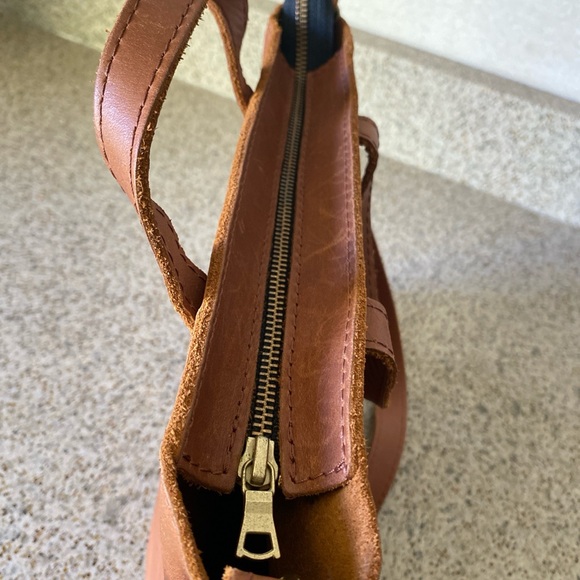 Portland Leather Goods Camel Tote Bag - Picture 5 of 7